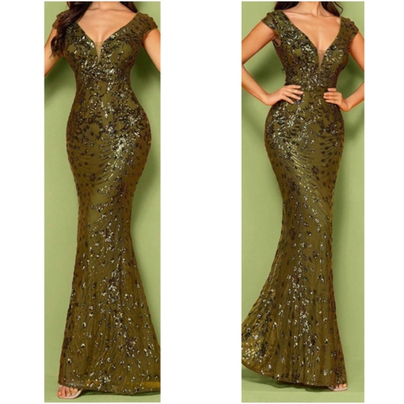 Plus V neck Sequin High Waisted Formal Black Tie Wedding Dress - Picture 11 of 13